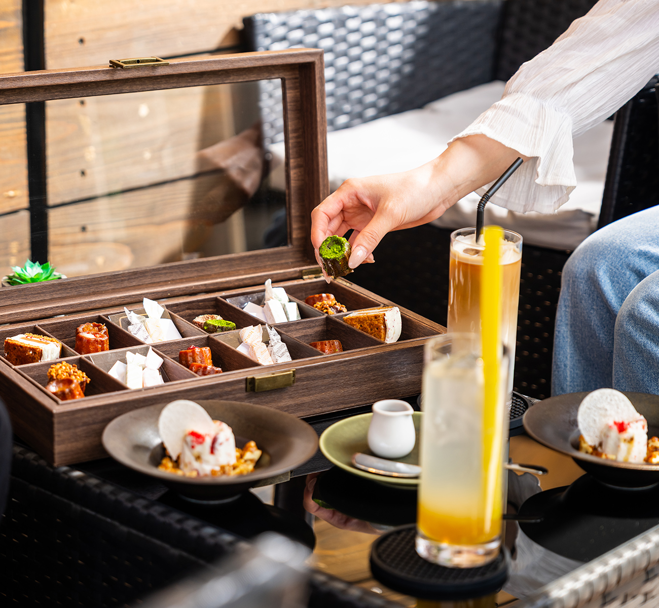 神戸北野のカヌレとキャラメル専門店カフェPenheurのアフターヌーンティーセット