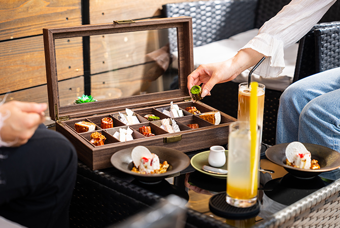 神戸北野のカヌレとキャラメル専門店カフェPenheurのアフターヌーンティーセット